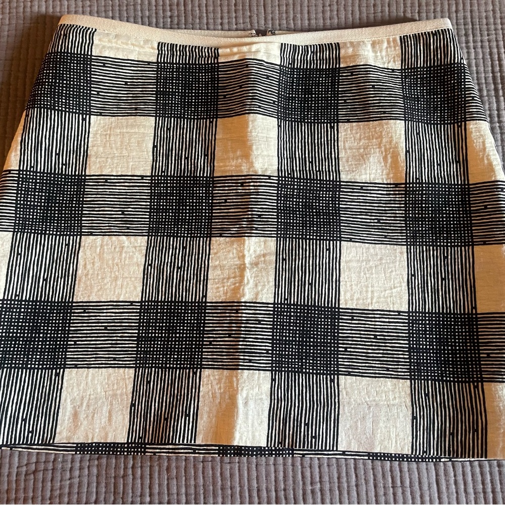 Madewell Black and Cream Plaid A-Line Skirt